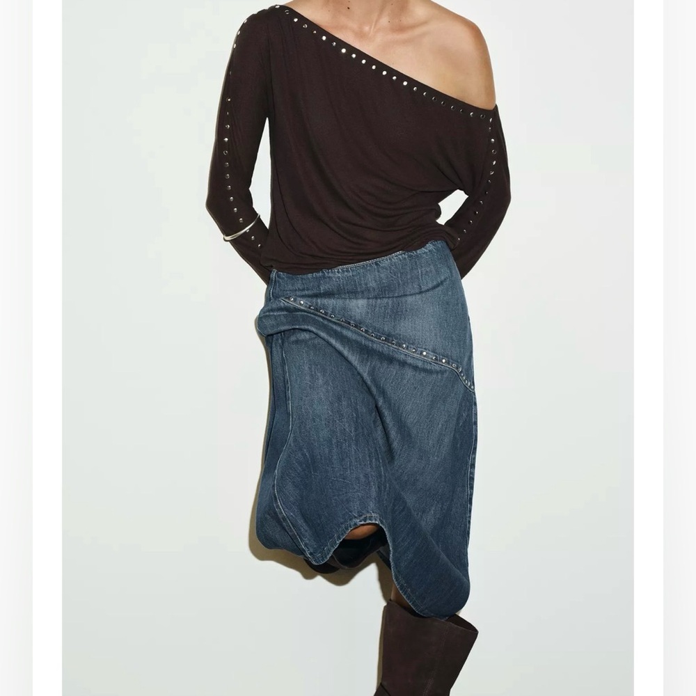 ❗️LAST CHANCE❗️ITEM WILL BE REMOVED SOON❗️Stylish Denim Midi Skirt